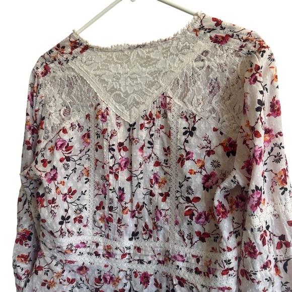 Anthropologie Puff-Sleeved Floral Lace Button Down Top, Size 14 - Picture 10 of 12
